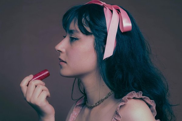 Tout ce que vous devez savoir pour devenir une esthéticienne accomplie : Guide complet